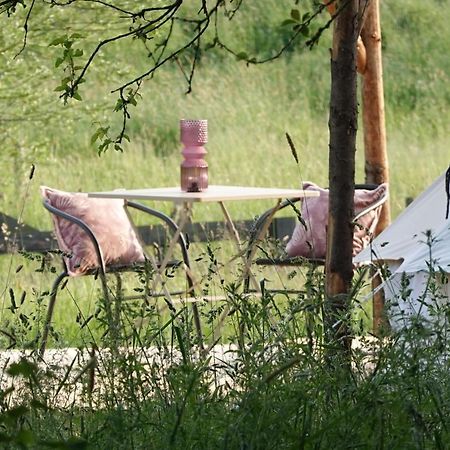 Glamping Du Moulin Hotel Bastogne Exterior photo